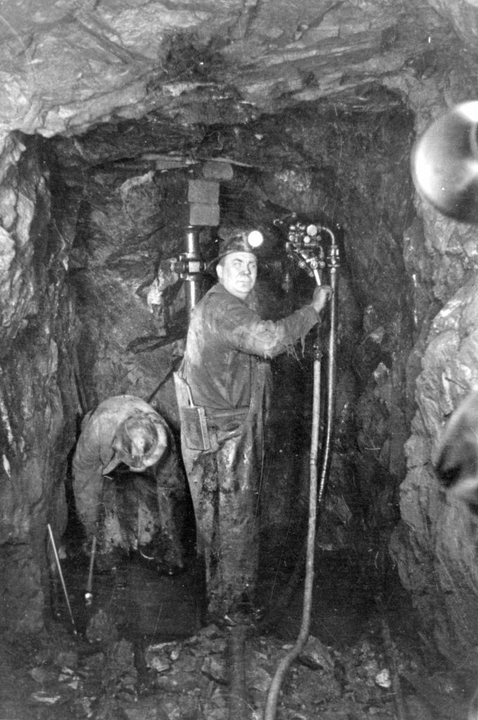 Drilling, Eldorado mine, Port Radium, 1930s. NWT 